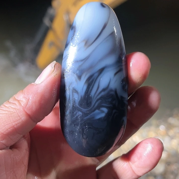 未镶嵌和田玉（糖玉）珠宝奇石