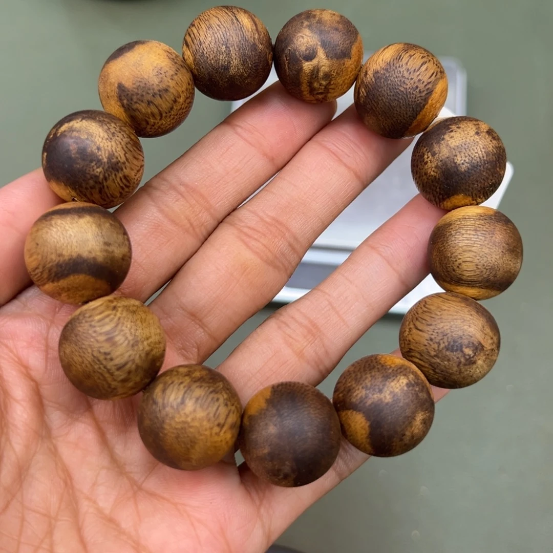 沉香手串虎斑棋卡1.8/31g单圈