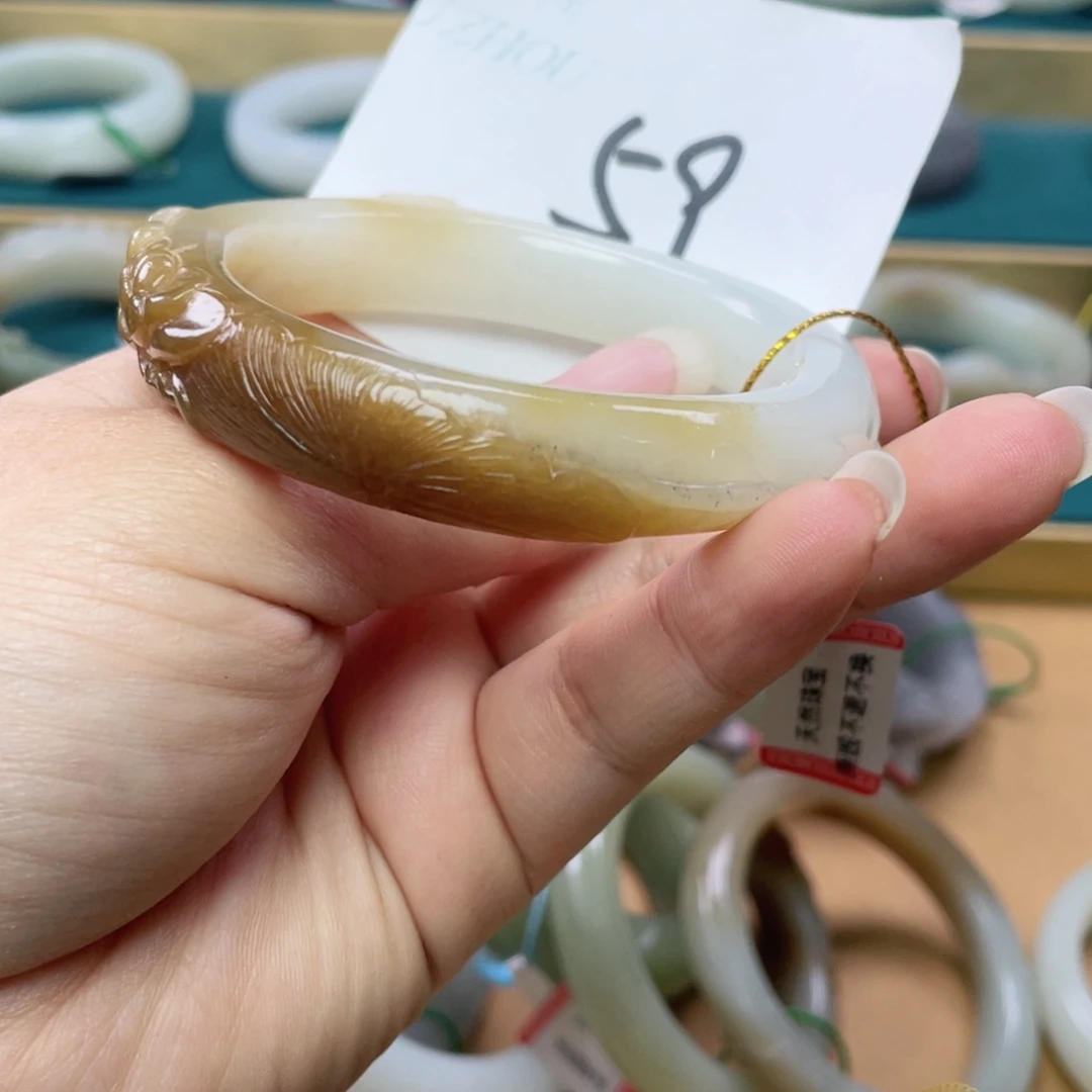 未镶嵌手镯和田玉圈口56