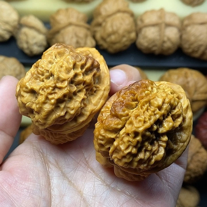 吊坠桃核古柏金蟾42尺