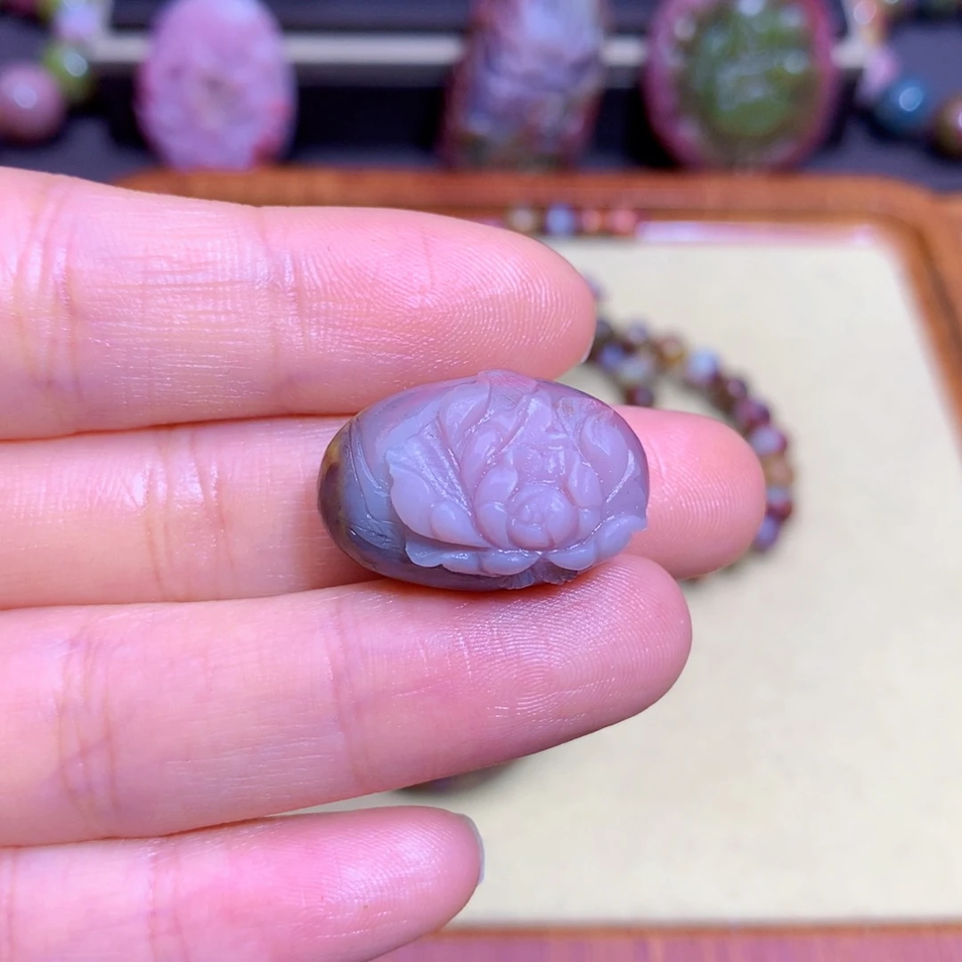 挂件玛瑙未镶嵌盐源定制