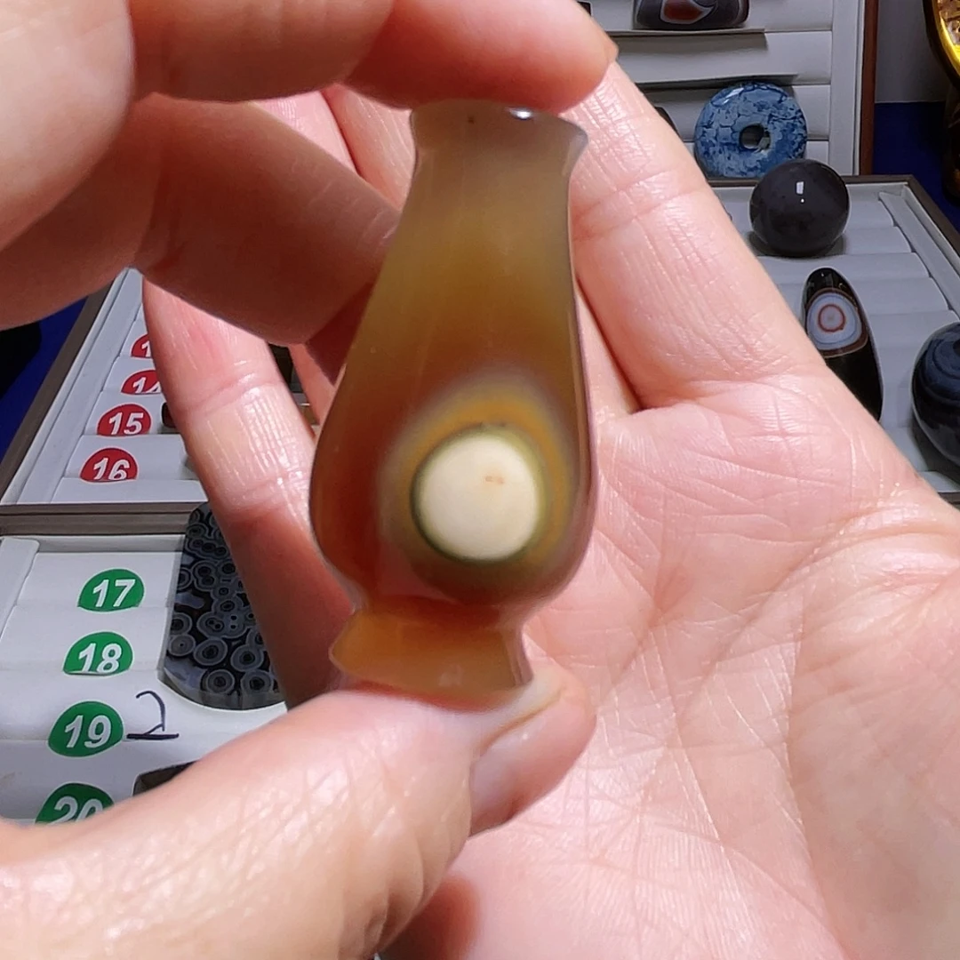 吊坠玛瑙未镶嵌玛瑙吊坠