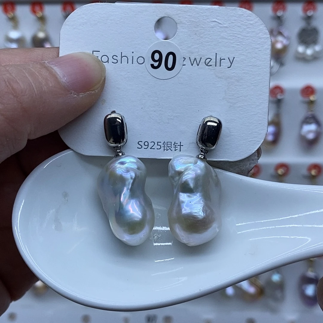 颈饰未镶嵌淡水珍珠