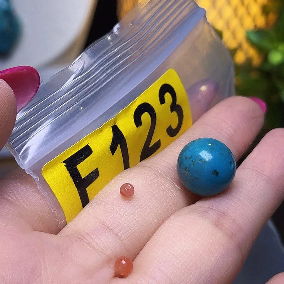 南红玛瑙未镶嵌珠宝半成品