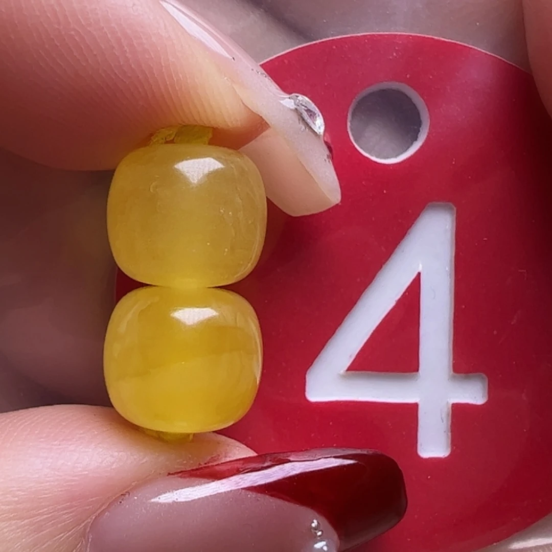 蜜蜡未镶嵌珠宝奇石9mm鸡油黄老型