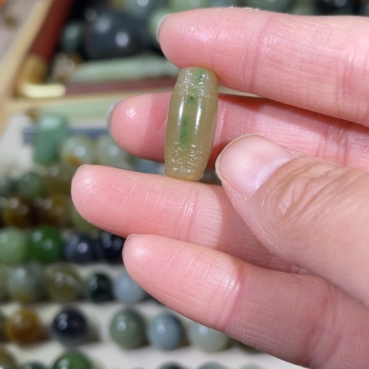 和田玉（糖玉）未镶嵌珠宝半成品