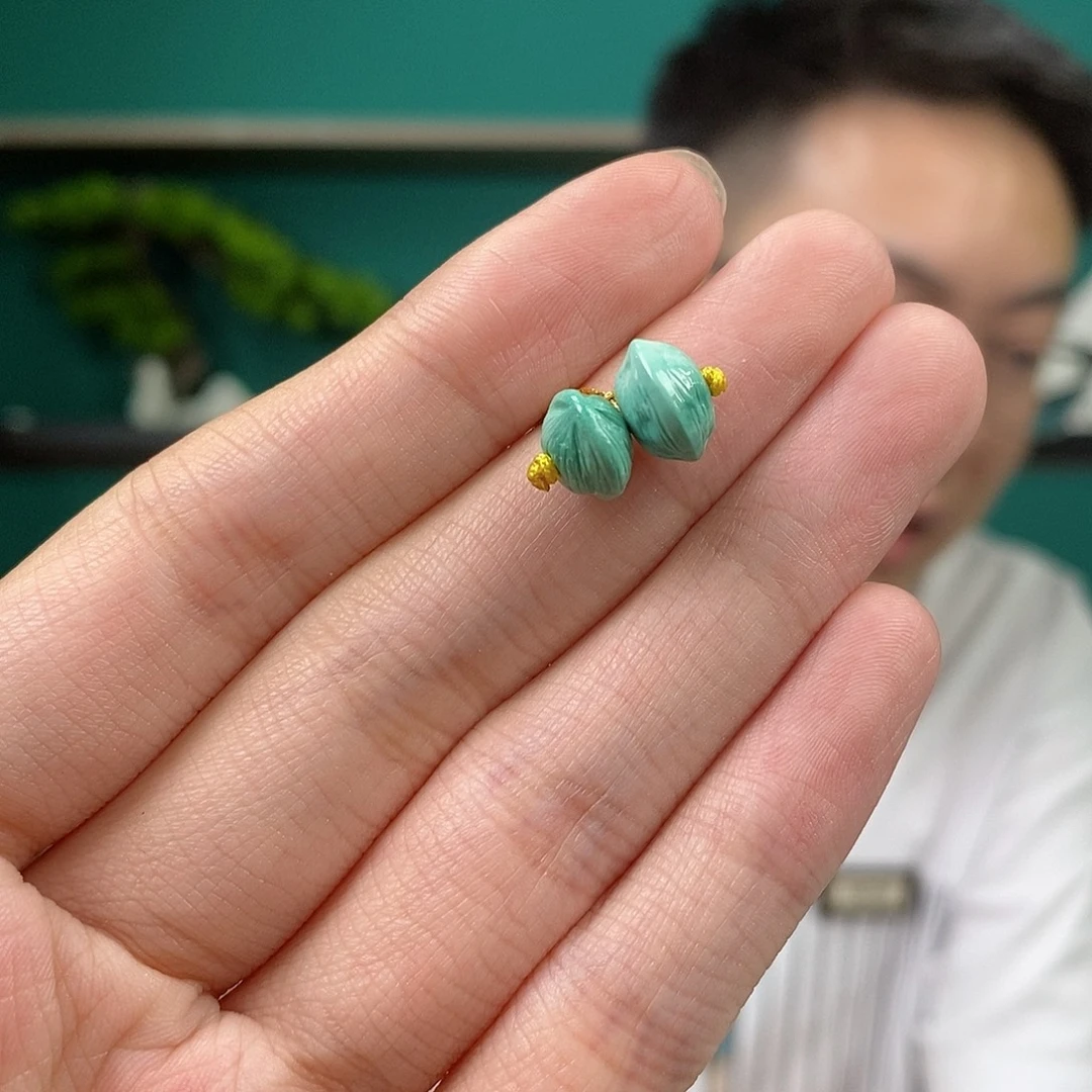未镶嵌绿松石珠宝奇石