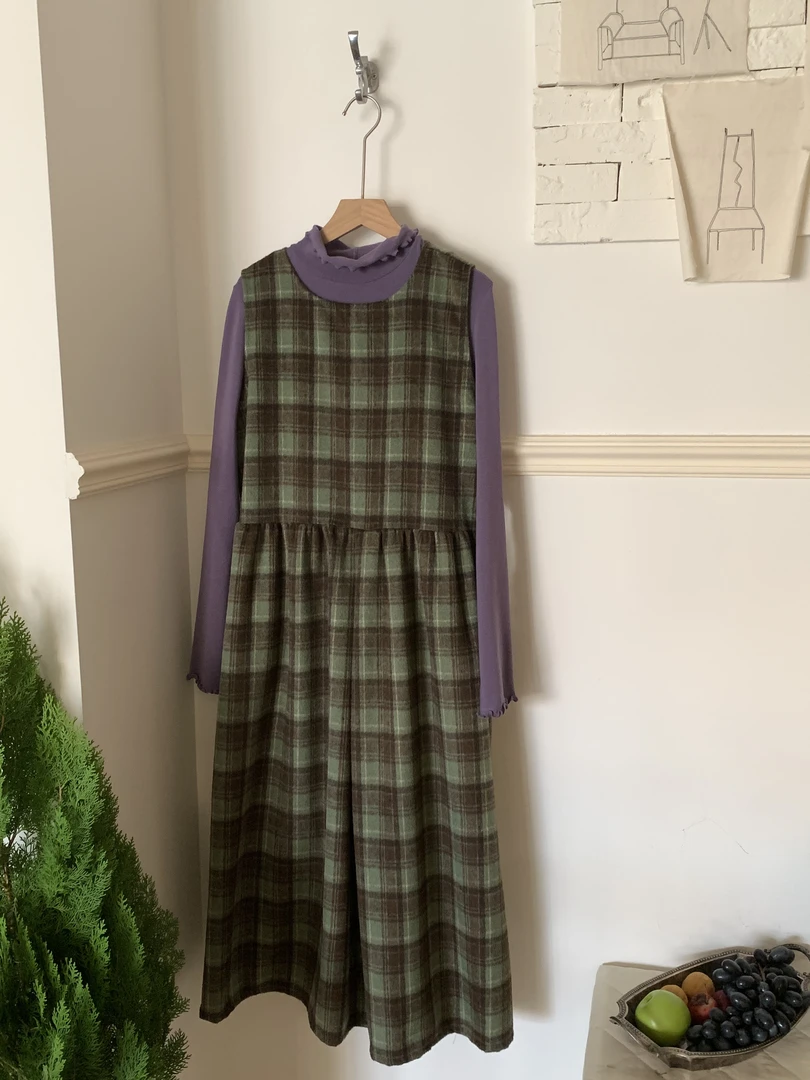 秋屿moment 百搭休闲叠穿格子无袖连衣裙