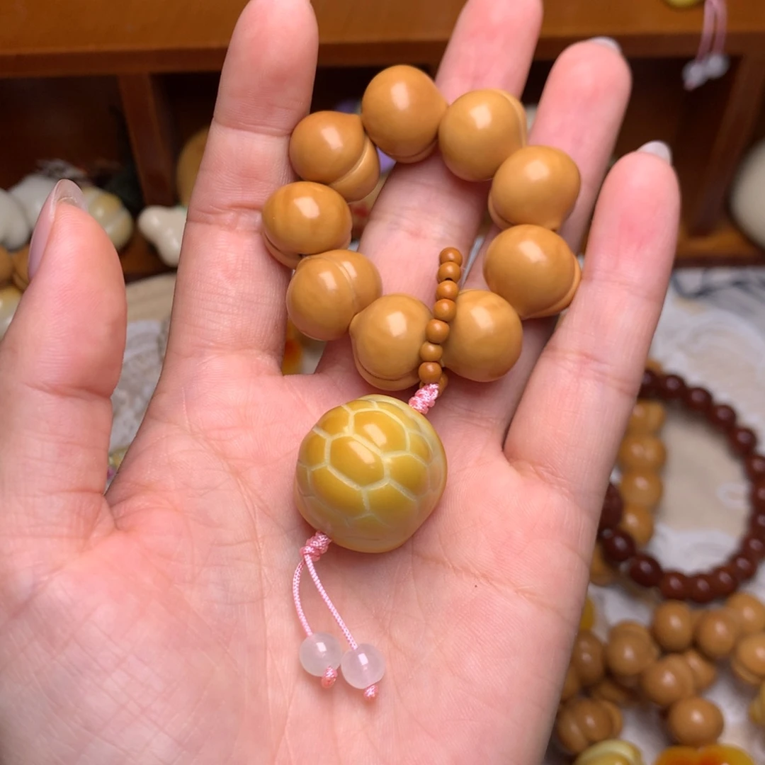 吊坠猴头核桃高定屁桃手捻富甲