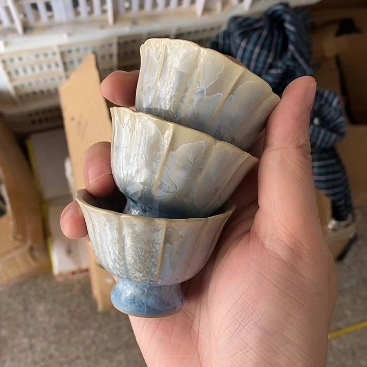 陶瓷艺术品及陶瓷壶壶