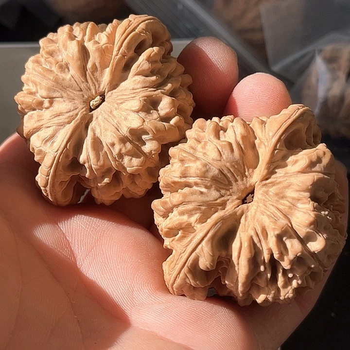 文玩核桃把件B****n麒麟纹官帽