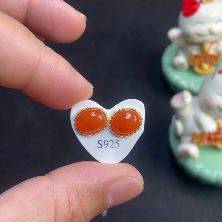 硅化珊瑚（珊瑚玉）手链未镶嵌耳钉