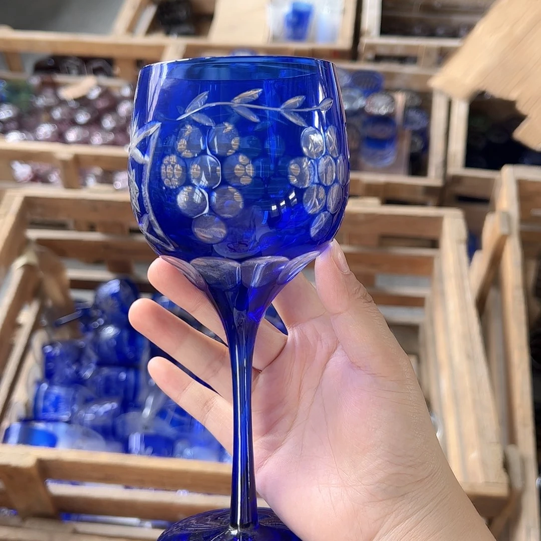 水晶玻璃高脚款微瑕一个