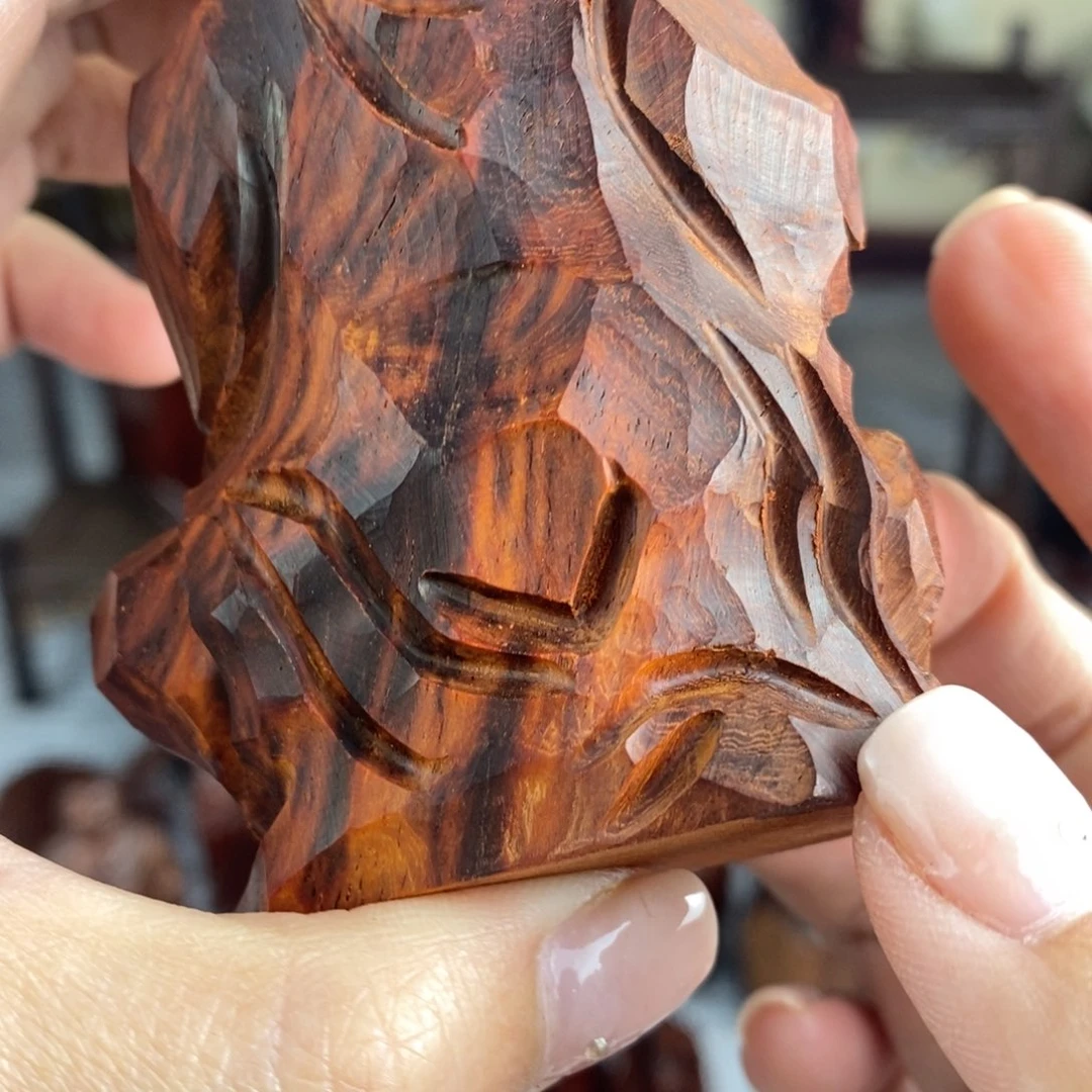 檀香紫檀（小叶紫檀）边*