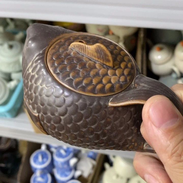 陶瓷艺术品及陶瓷壶