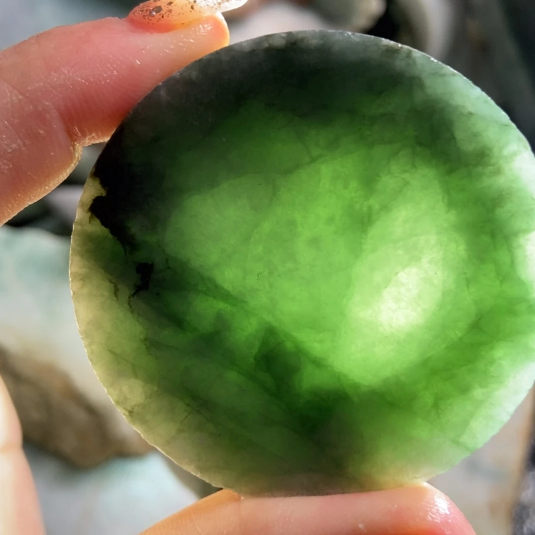 翡翠未镶嵌挂件天然翡翠