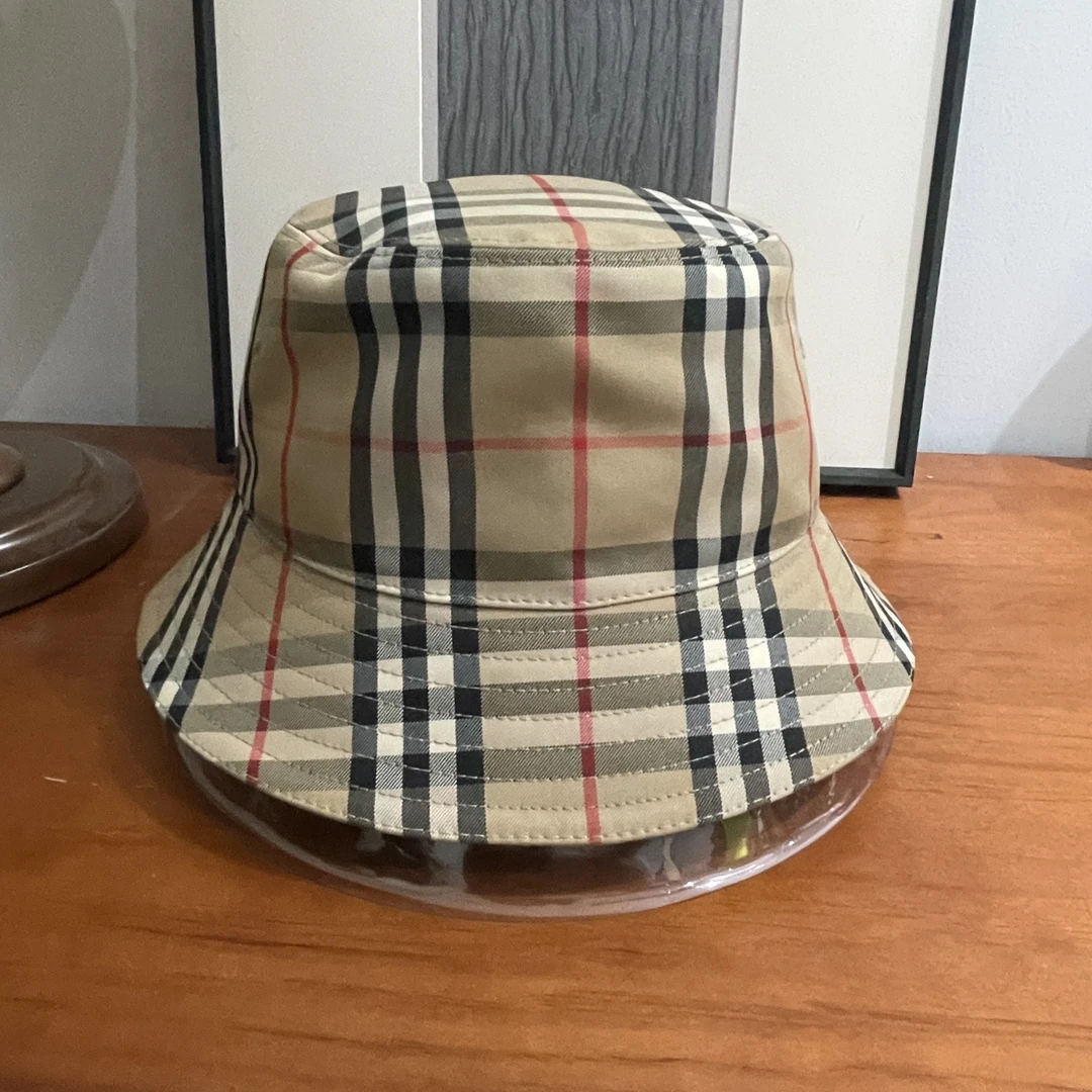 99新 BURBERRY/博柏利 青奢荟/L码/经典百搭复古格纹渔夫帽/79528