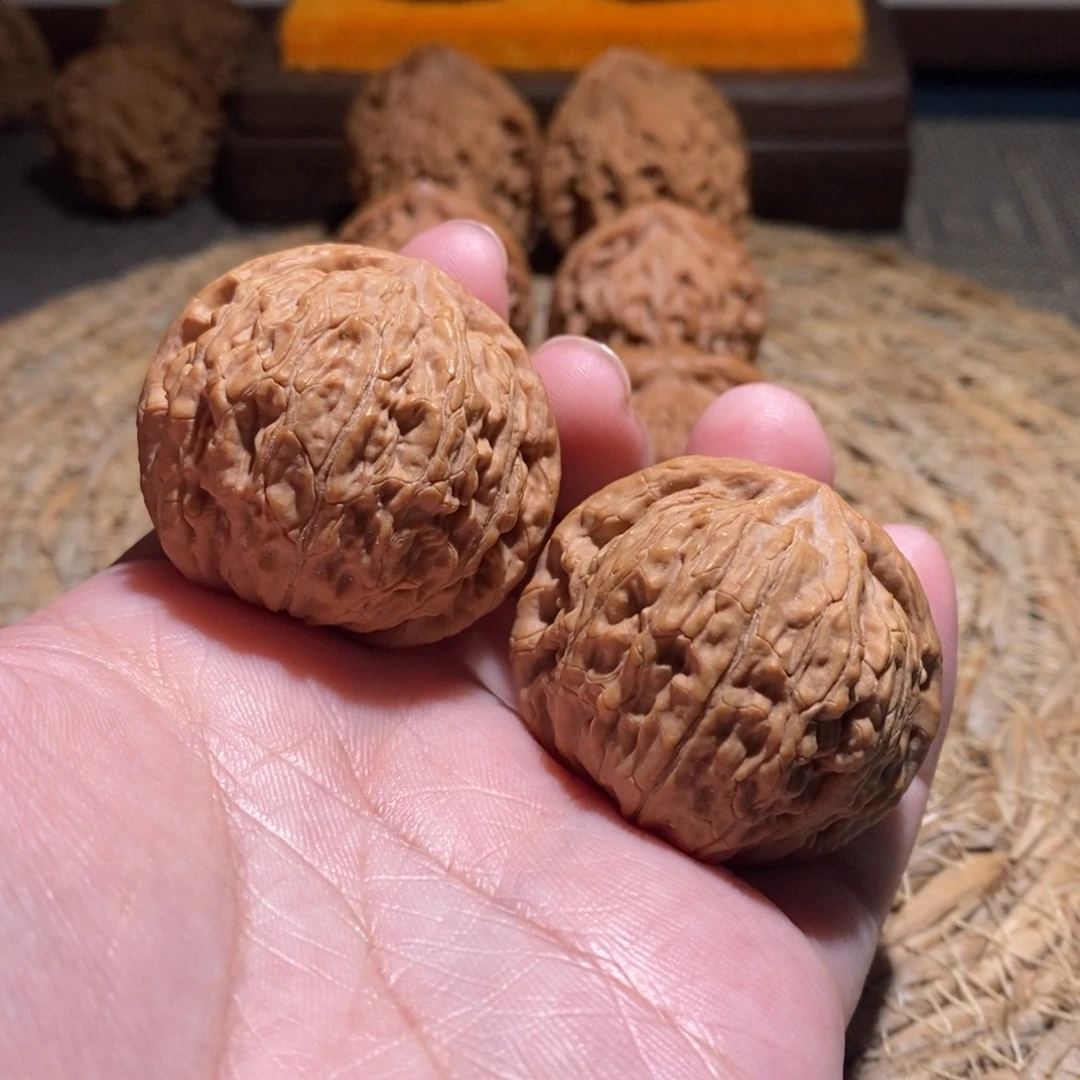 桃核吊坠40蛟龙点修