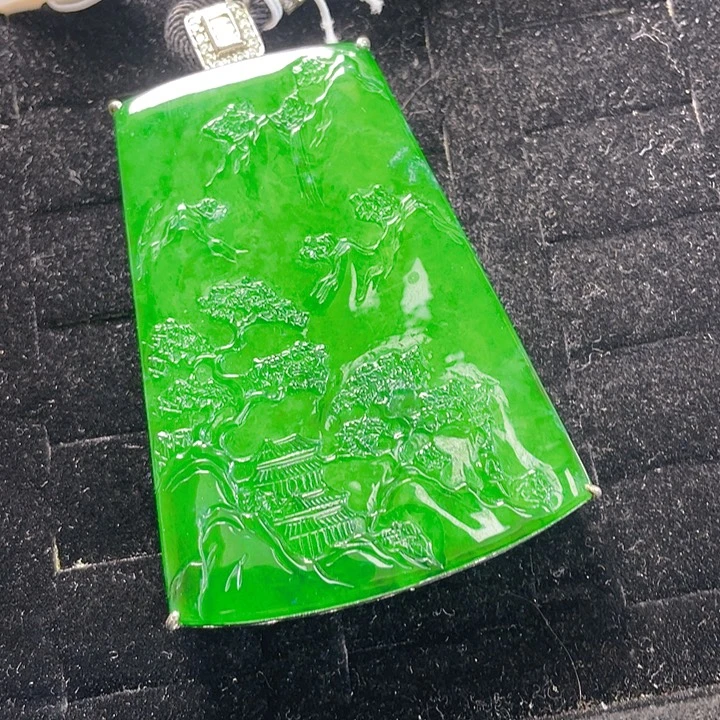 關***R翡翠未镶嵌颈饰43