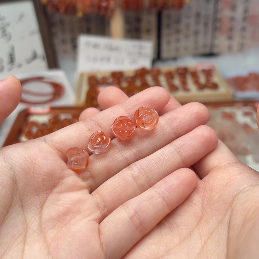 吊坠(不含链)未镶嵌南红玛瑙