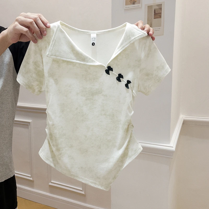 yoewshean/羽媗2025夏季爆款女装蝴蝶设计感翻领短袖t恤上衣百搭