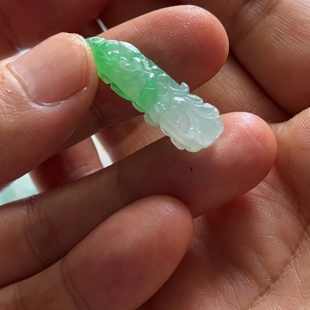 未镶嵌定制翡翠白菜