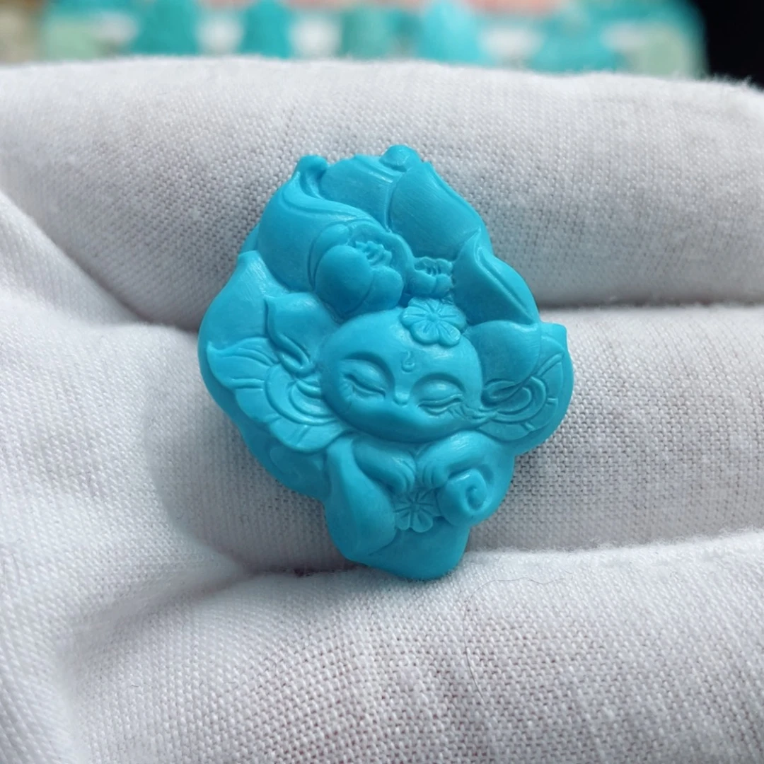 绿松石未镶嵌珠宝奇石