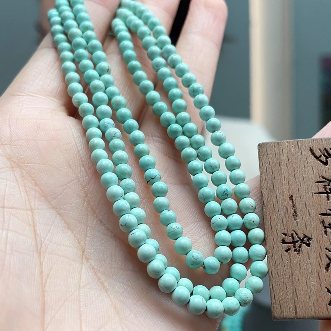 绿松石未镶嵌颈饰