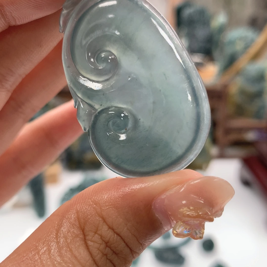 颈饰未镶嵌翡翠天然翡翠