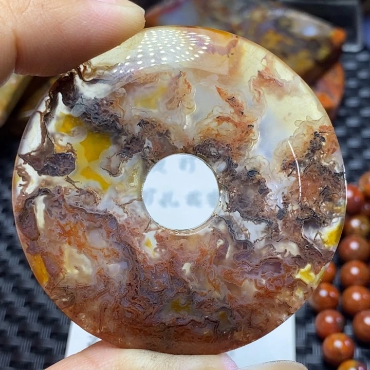 玛瑙/玉髓颈饰未镶嵌