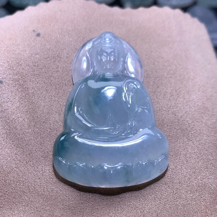 翡翠未镶嵌颈饰缅甸翡翠