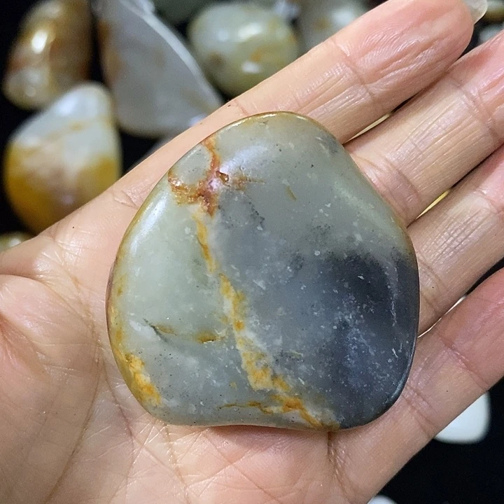 未镶嵌和田玉（糖玉）挂件