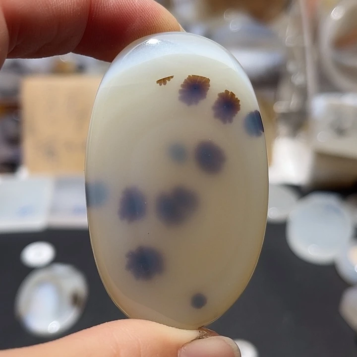 未镶嵌颈饰玛瑙/玉髓