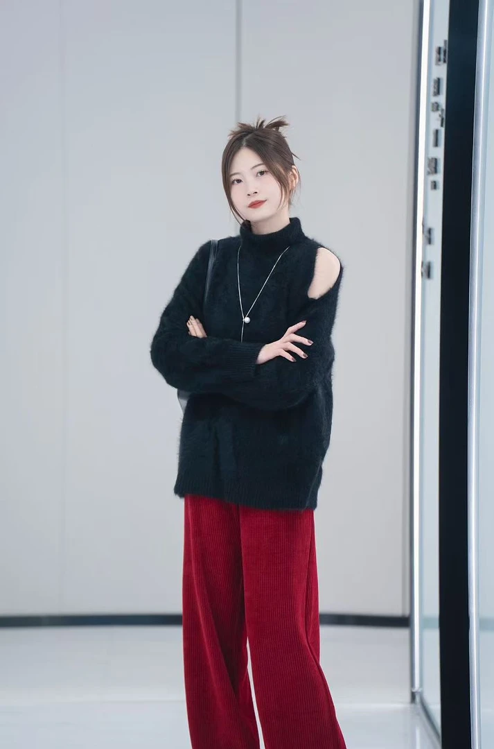 WIWH上衣｜❤️貂绒＋羊毛黑色时尚露肩毛衣WHSM3W528