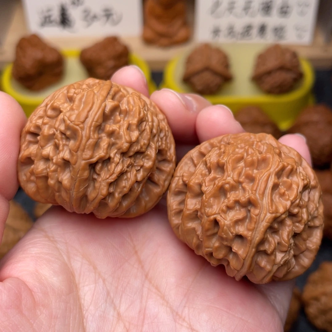 文玩核桃把件狮子40