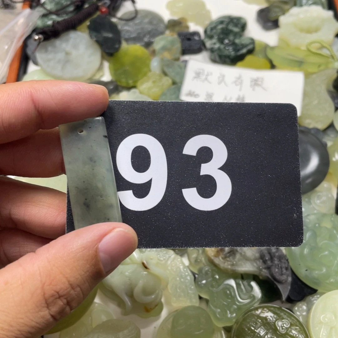 蛇纹石玉合金颈饰