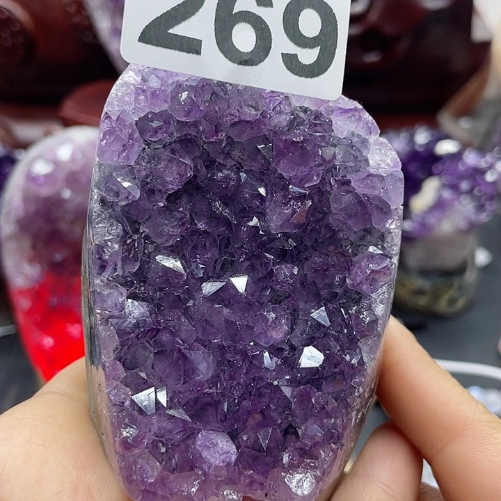 水晶大型摆件（非配饰）未镶嵌