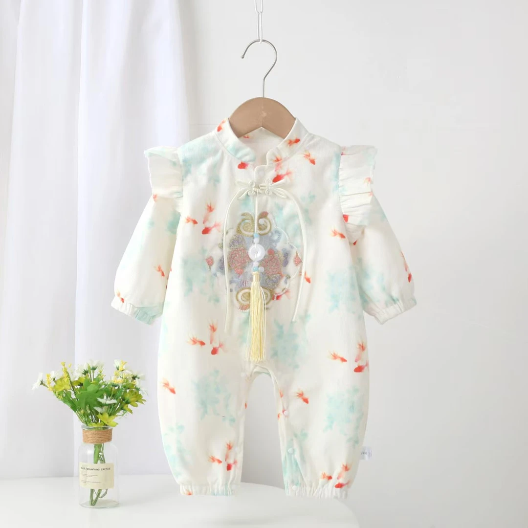 婴幼儿衣服春秋新款国风双层长袖女宝宝百天满月周岁连体哈衣爬服