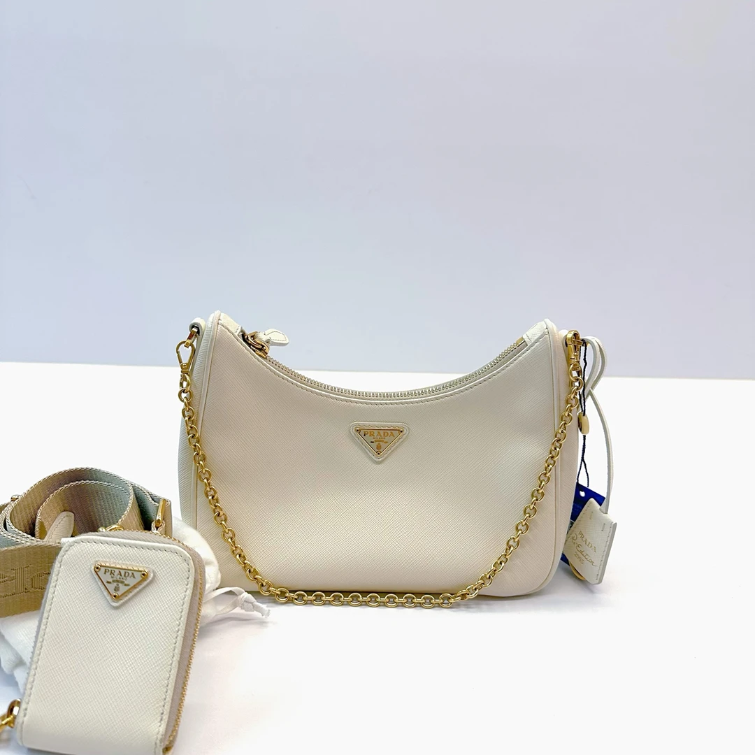 95新 Prada/普拉达 98新 hobo saffiano 系列三角徽标白色三合一