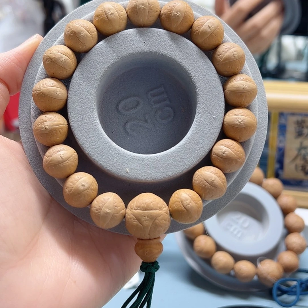 赫***装凤眼菩提手串14凤眼，9@9198