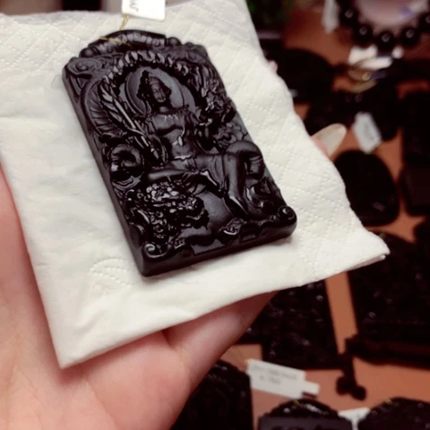 用****4天然缅甸a货钢琴黑挂件
