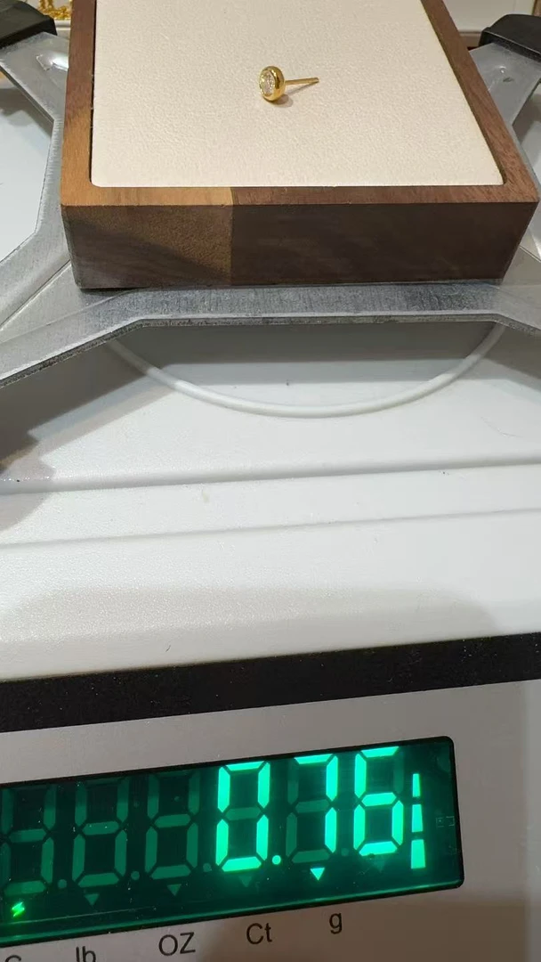 足金精品工艺耳饰