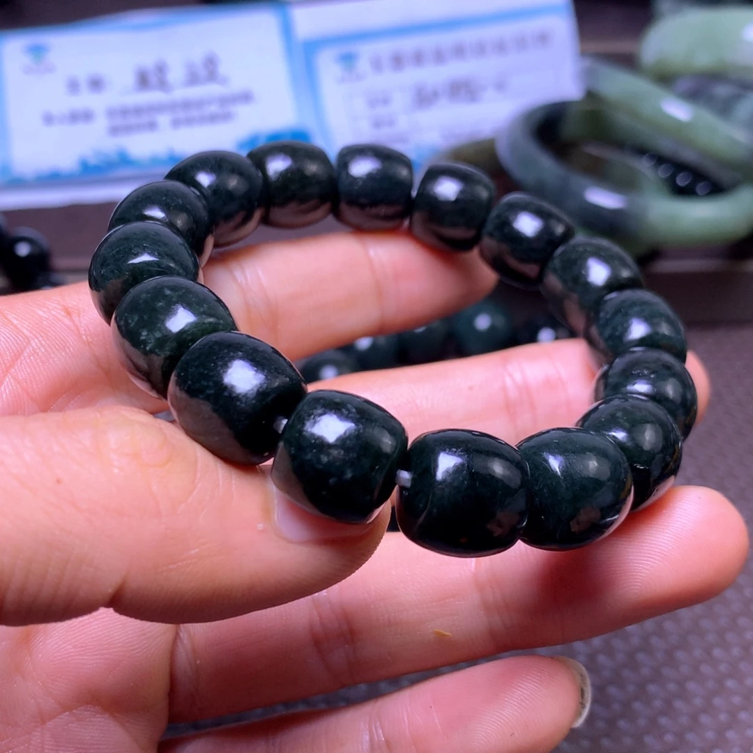 未镶嵌手链和田玉14