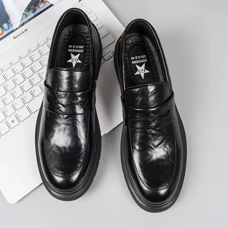 新款商务风鞋子休闲鞋套脚休闲正装一脚蹬夏季男士休闲皮鞋