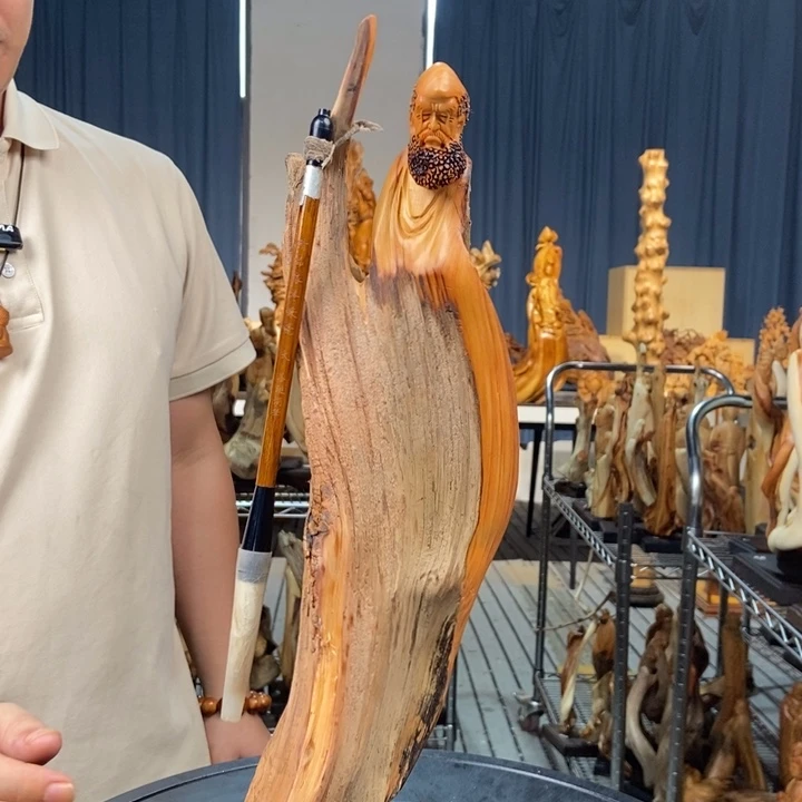 柏木（崖柏）随型摆件