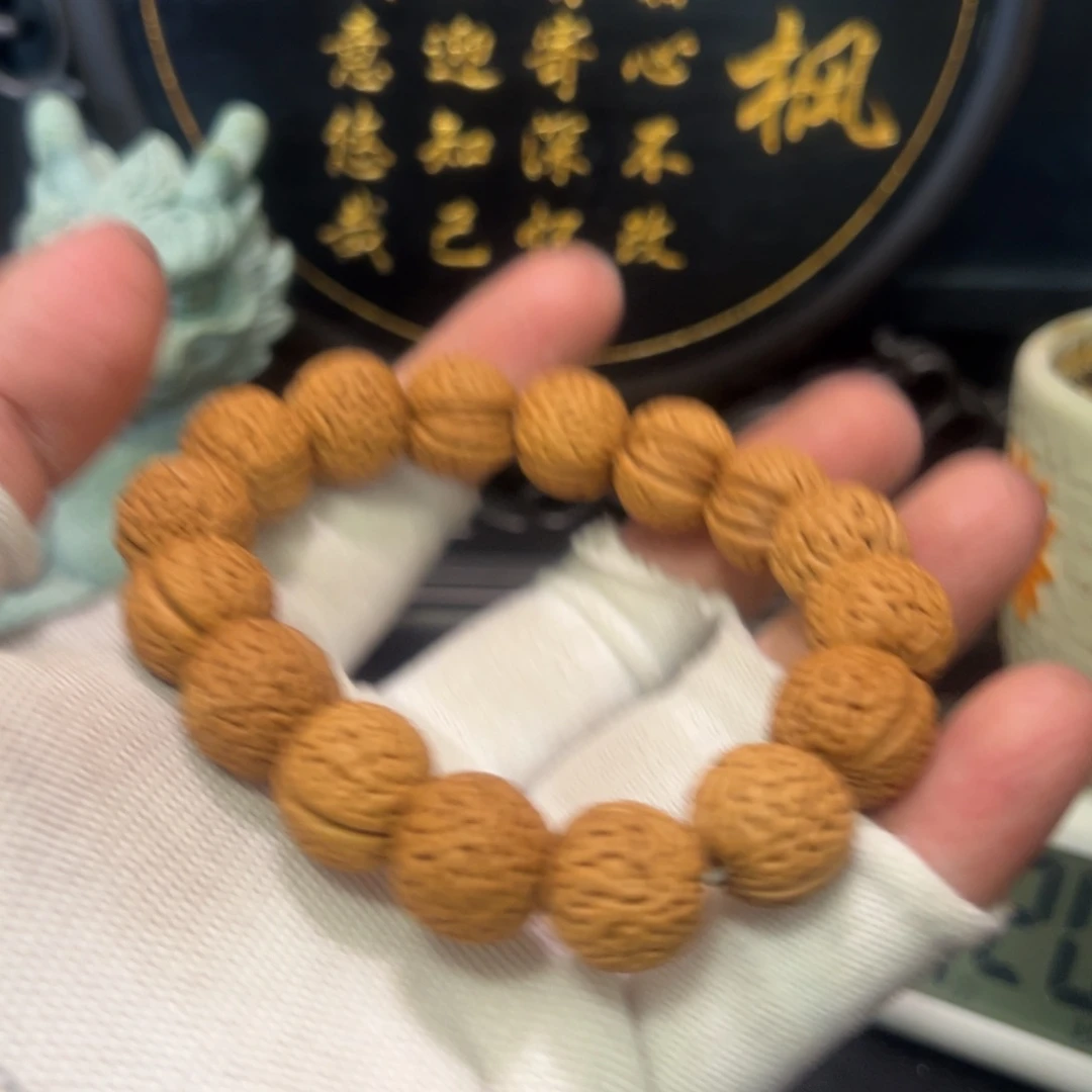 文玩核桃把件桃核
