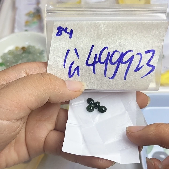 未镶嵌定制翡翠不退不退