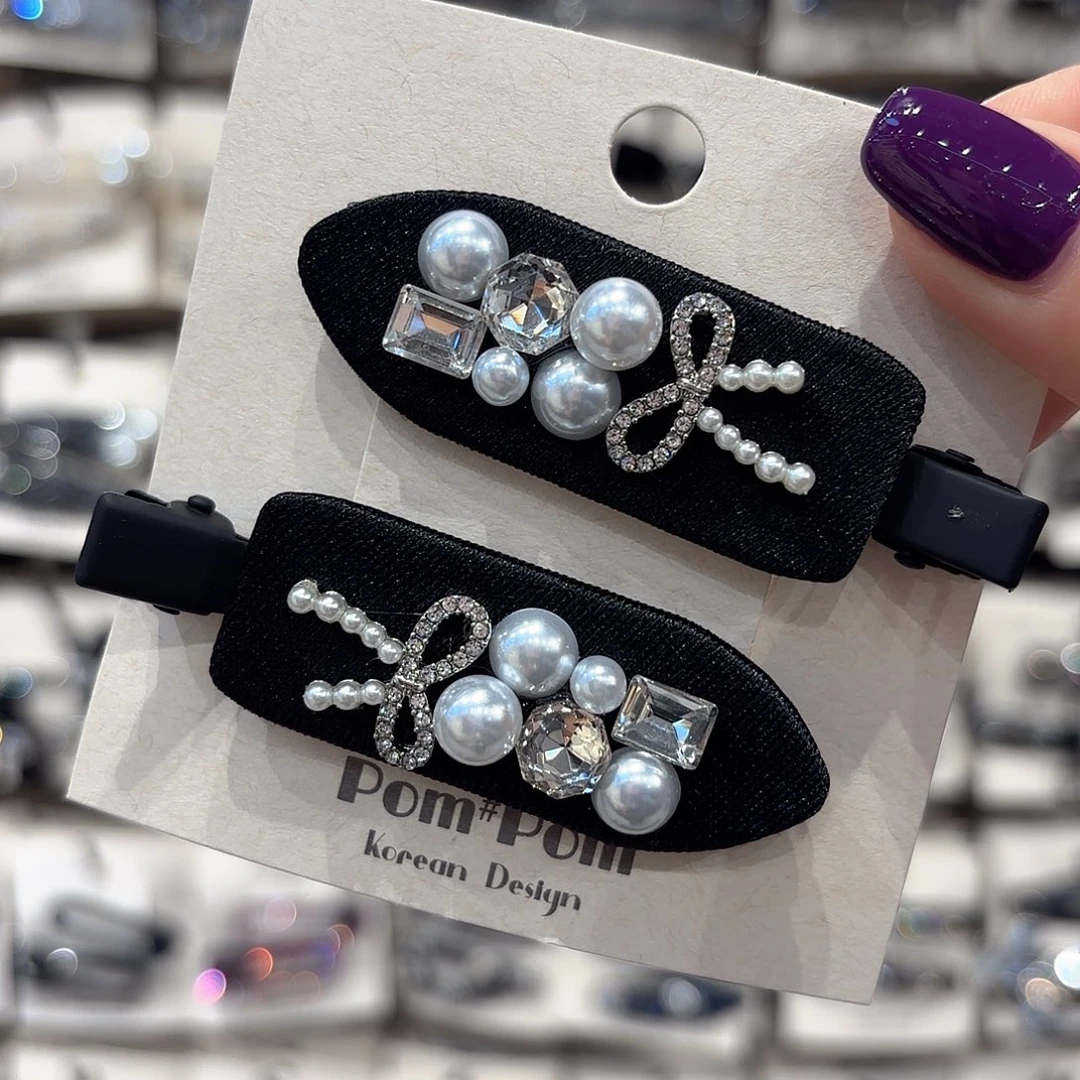 皮质铁合金黑色无痕夹