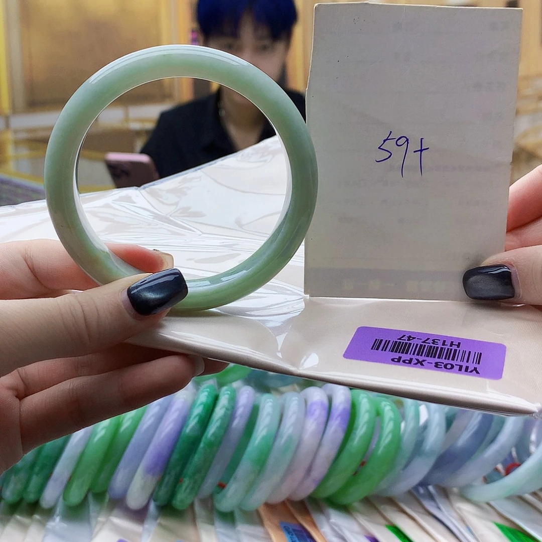 翡翠未镶嵌手镯bhj