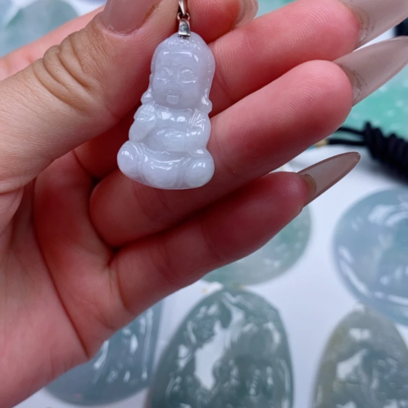 【闪购商品】翡翠未镶嵌颈饰